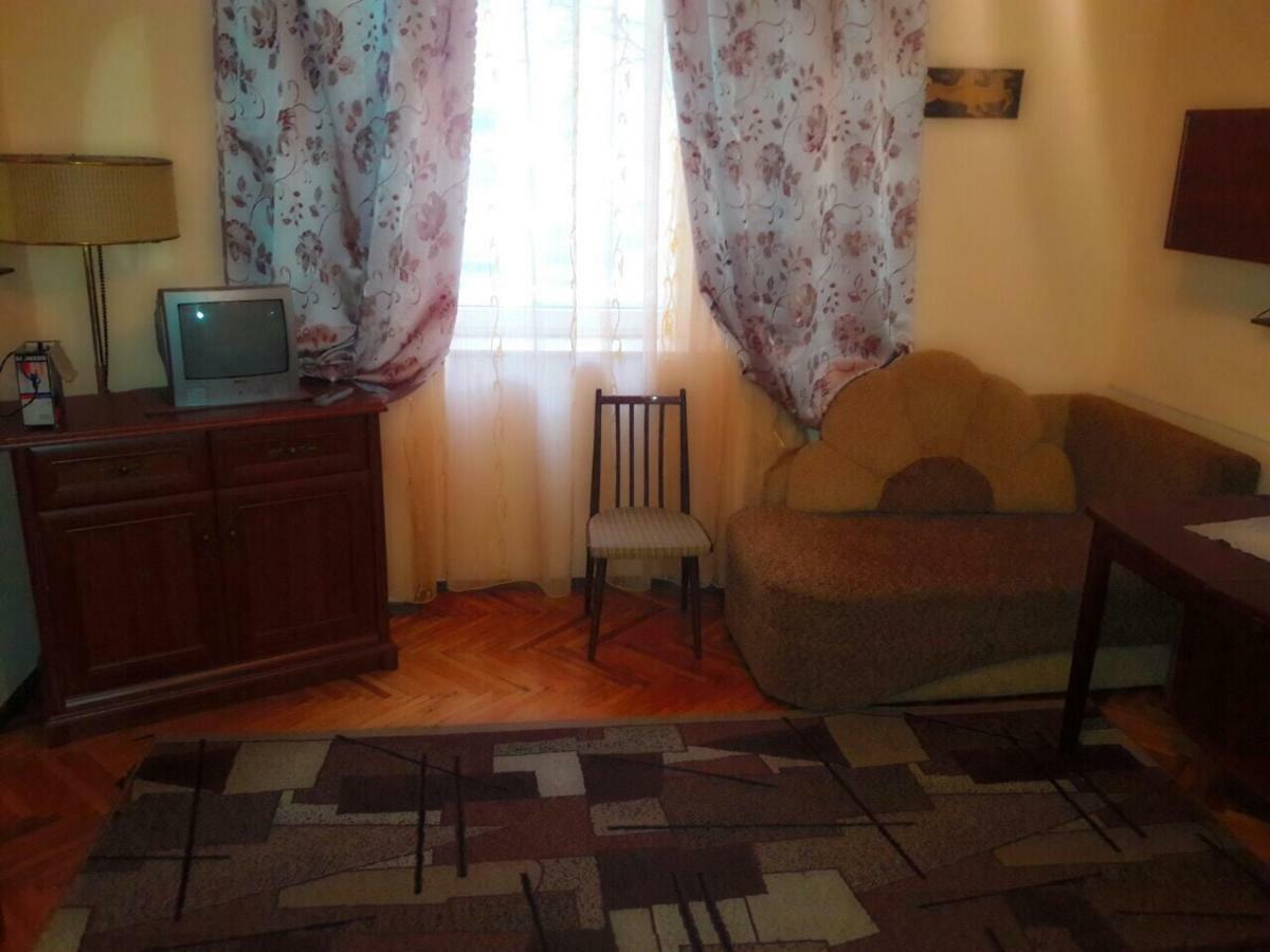 Квартира В Центрі Міста Λβιβ Εξωτερικό φωτογραφία